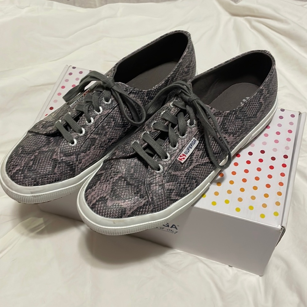 Superga sneakers